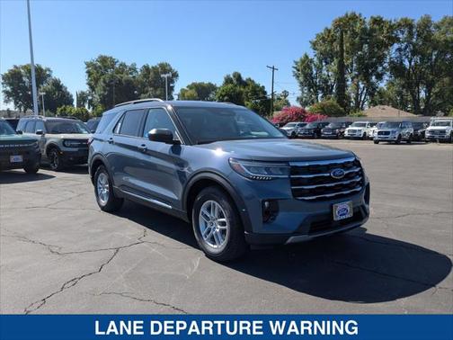 2025 Ford Explorer Active