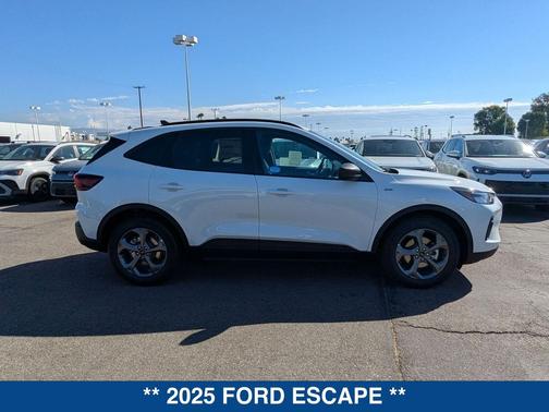 2025 Ford Escape ST-Line