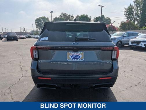2025 Ford Explorer ST Line