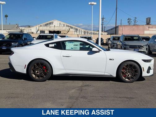 2025 Ford Mustang GT Premium