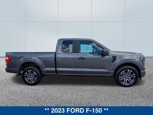 CARBONIZED GRAY METALLIC 2023 Ford F-150 XL