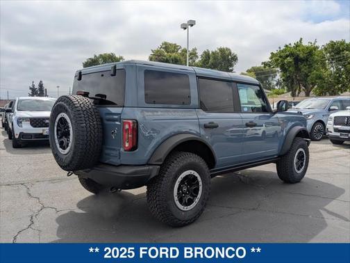 2025 Ford Bronco Badlands