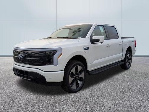 2025 Ford F-150 Lightning Platinum