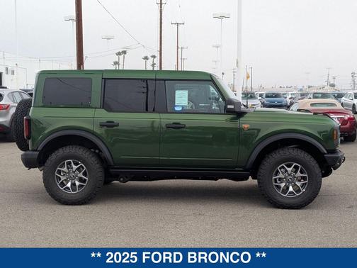 2025 Ford Bronco Badlands