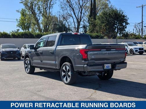 2025 Ford F-150 Lightning Platinum