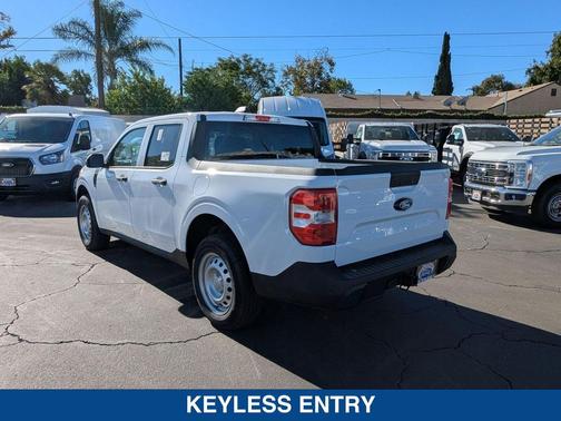 2025 Ford Maverick XL