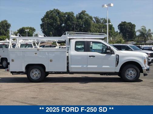 2025 Ford F-250 XL