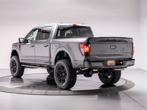 Carbonized Gray Metallic 2026 Ford F-150 XLT