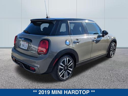 2019 MINI Hardtop Cooper S