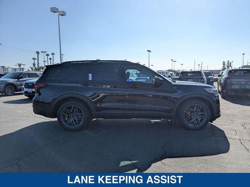 AGATE BLACK METALLIC 2026 Ford Explorer ST Line