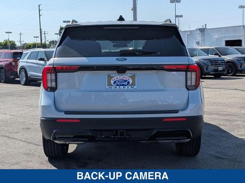 SPACE WHITE METALLIC 2026 Ford Explorer ST Line