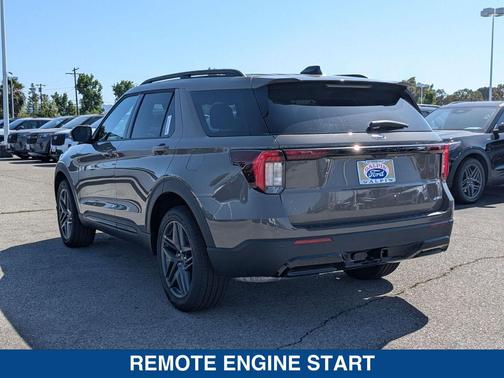 Marsh Gray 2026 Ford Explorer ST Line