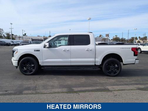 2025 Ford F-150 Lightning Platinum