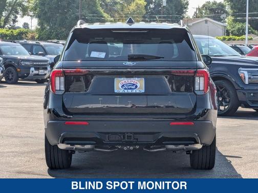 Agate Black Metallic 2026 Ford Explorer ST Line