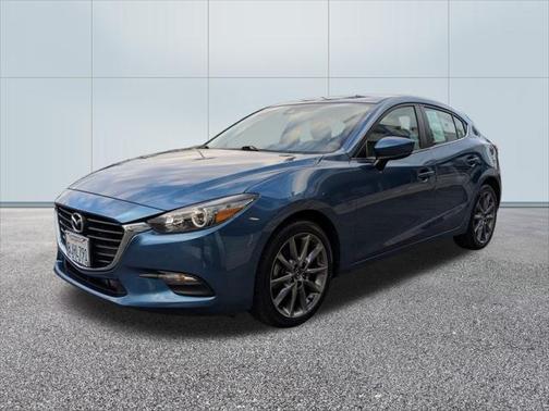 2018 Mazda Mazda3 Touring