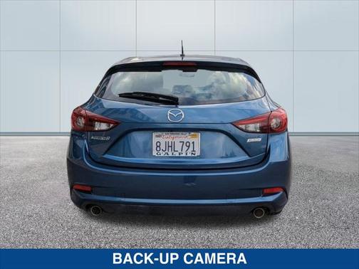 2018 Mazda Mazda3 Touring