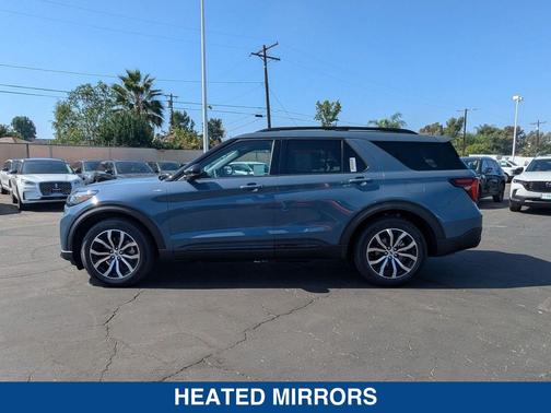 2025 Ford Explorer ST Line