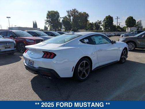 2025 Ford Mustang EcoBoost