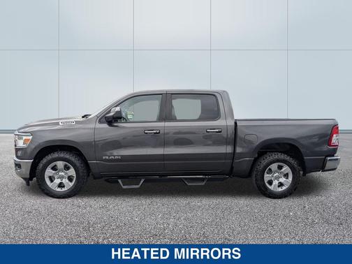 Granite Crystal Metallic Clearcoat 2019 RAM 1500 Big Horn