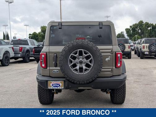 MARSH GRAY 2025 Ford Bronco Badlands