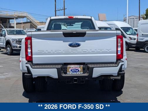 OXFORD WHITE 2026 Ford F-350 XL