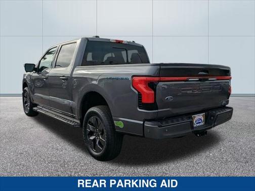 2022 Ford F-150 Lightning LARIAT