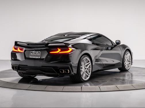 2021 Chevrolet Corvette Stingray w/2LT