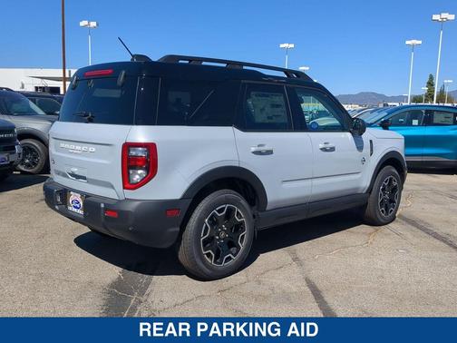 Space White Metallic 2026 Ford Bronco Sport Outer Banks