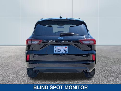 AGATE BLACK METALLIC 2023 Ford Escape ST-Line