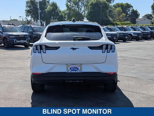 STAR WHITE METALLIC 2026 Ford Mustang Mach-E Premium