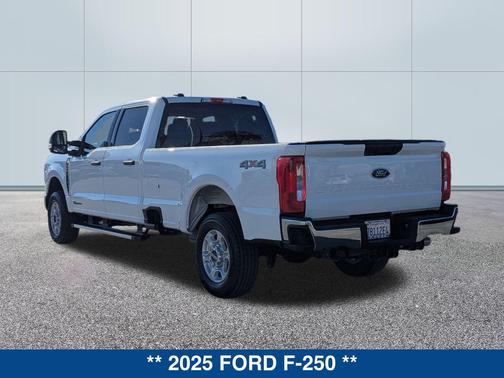 2025 Ford F-250 XLT