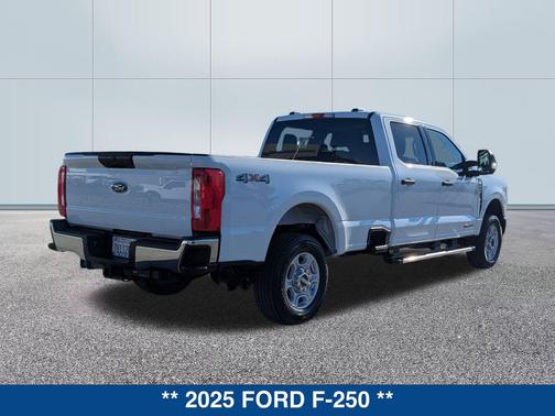 2025 Ford F-250 XLT
