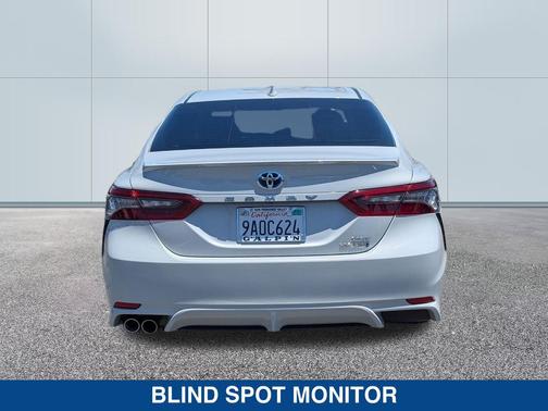 Ice Edge 2022 Toyota Camry XSE