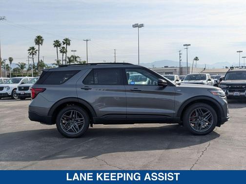 Carbonized Gray Metallic 2026 Ford Explorer ST Line