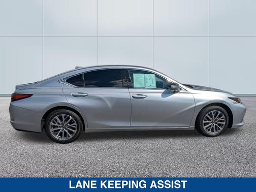 2025 Lexus ES 350 Base