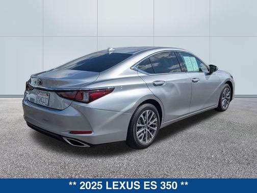 2025 Lexus ES 350 Base