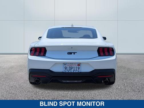 OXFORD WHITE 2024 Ford Mustang GT Premium