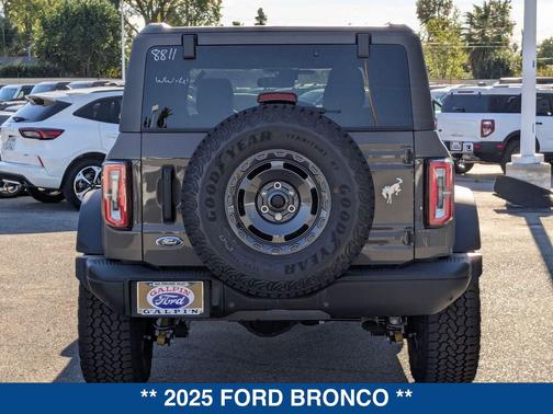 2025 Ford Bronco Badlands