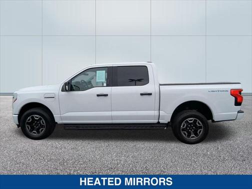 2023 Ford F-150 Lightning XLT