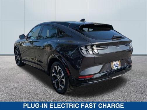 2022 Ford Mustang Mach-E Premium