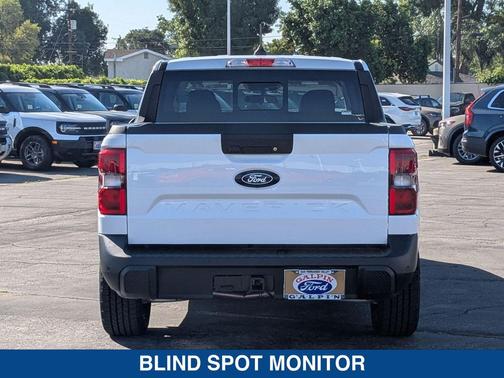 OXFORD WHITE 2026 Ford Maverick Lariat