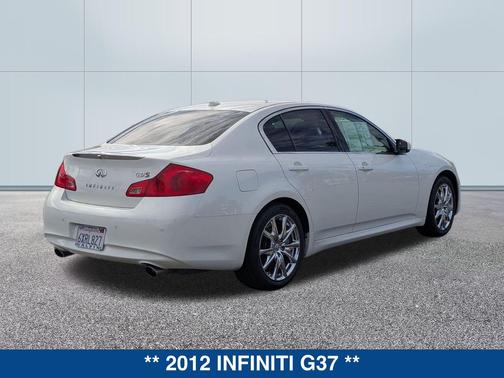 2012 INFINITI G37 Journey