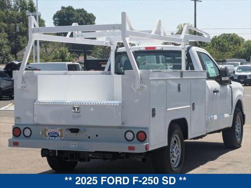2025 Ford F-250 XL