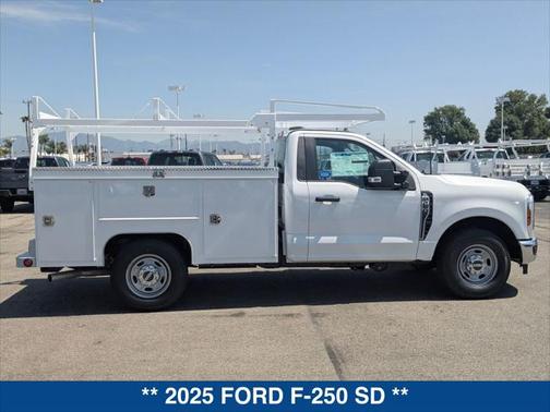 2025 Ford F-250 XL
