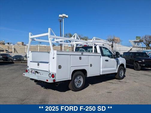 2025 Ford F-250 XL