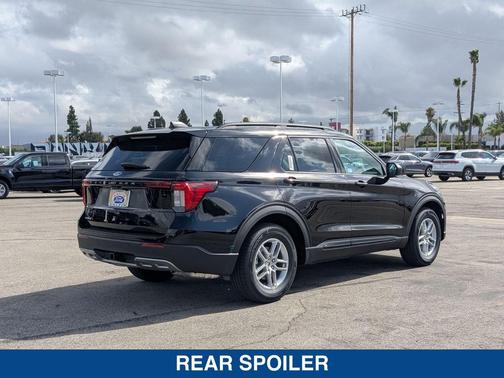 AGATE BLACK METALLIC 2026 Ford Explorer Active