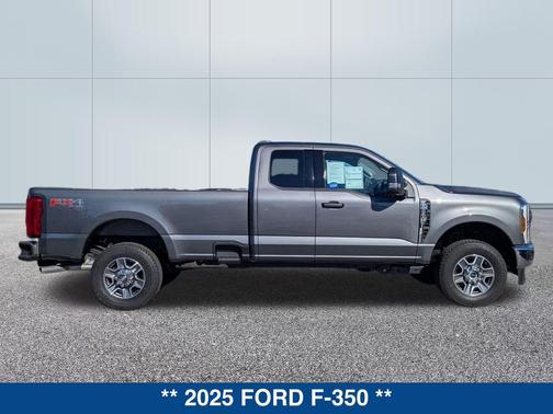 2025 Ford F-350 XLT