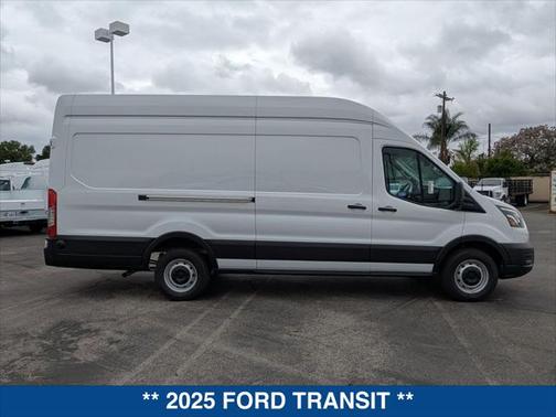 2025 Ford Transit-350 Base