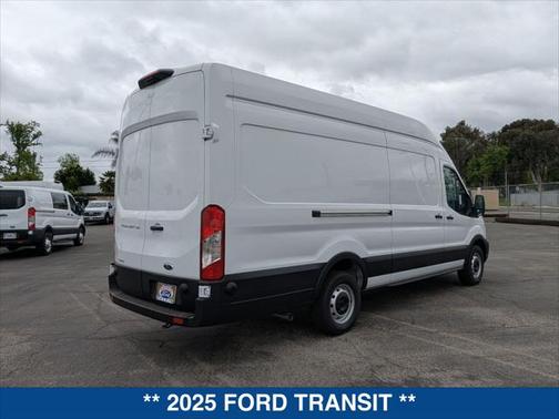 2025 Ford Transit-350 Base