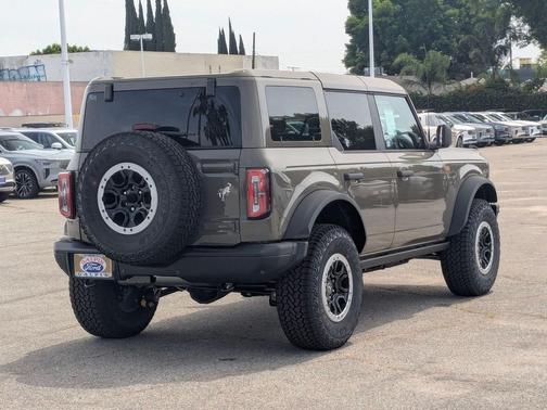 MARSH GRAY 2026 Ford Bronco Badlands